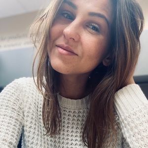 Meet your Posher, Erica